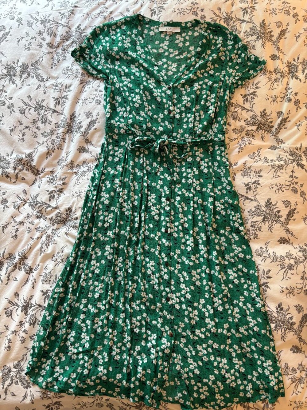 Green floral button down dress by LOFT, women's size 4